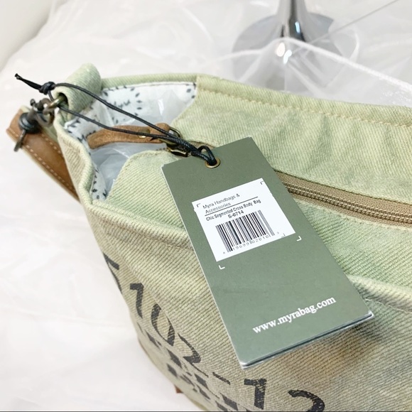 Myra Paris Crossbody Bag! - Picture 7 of 8